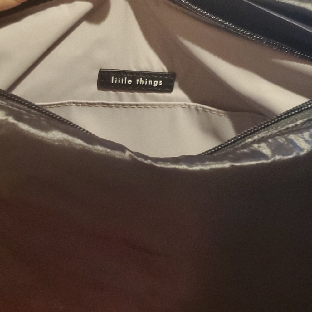 NWT Athleta Cumulus Bag Caraa last one available!! - Picture 3 of 8